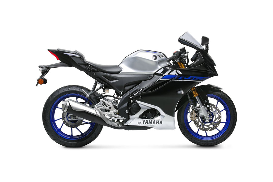 The entry level Yamaha YZF-R15 now comes with a bigger 155 cc